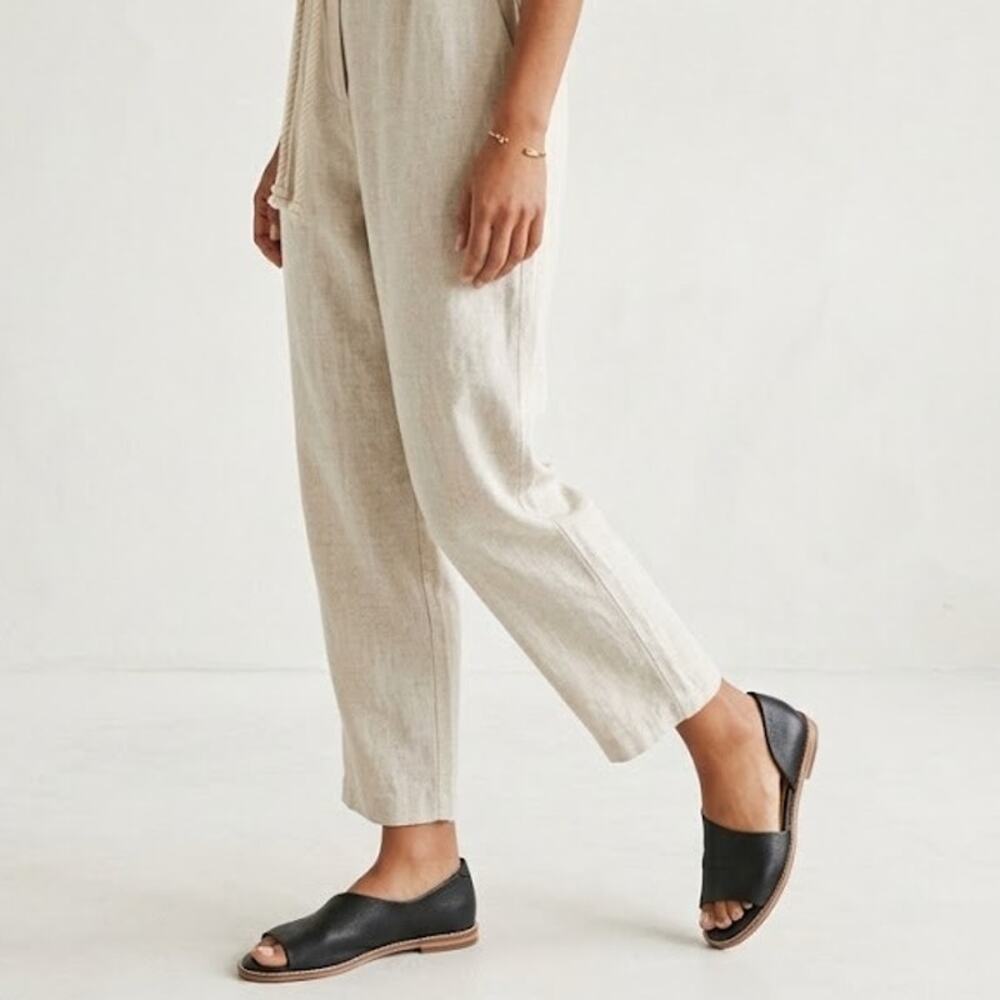 Anthropologie Women’s Leather Souvenir Cut Out Slip On Flats Size 7.5 Black
